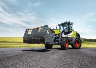 Yard loader Claas Torion 738 T Sinus