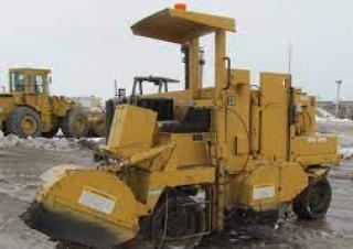 Yol kesiciler Caterpillar PR-105