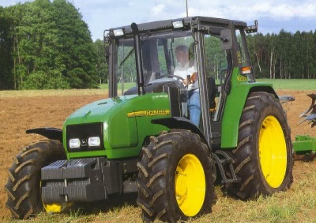 ｊｄ John Deere 3400 X tractor, 4x4. Runs and drives. Tidy, ex