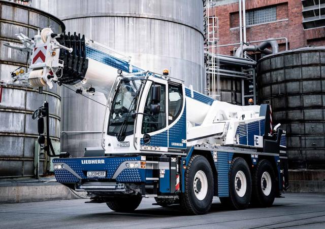 Liebherr LTC 1050-3.1E crane - load chart, specs & dimensions