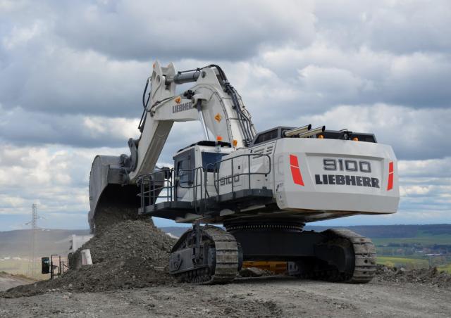 Liebherr r 9100 deals