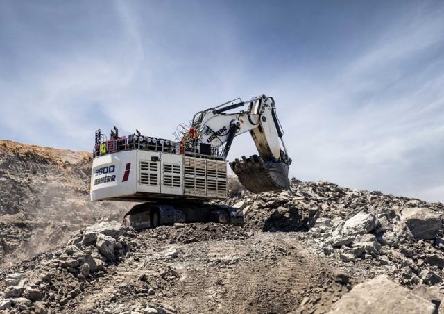 Liebherr r 9600 excavator best sale