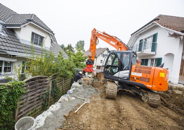 For Sale: 2016 Hitachi ZX130-6N Excavators Crawler