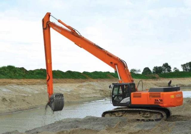 ten Hu（ちぃ）出品 Hitachi ZX210 Excavator - Reliable Heavy Construction Equipment