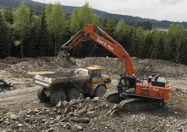 Hitachi ZX 470 LCH-5 excavator specs & dimensions (2012 - 2015