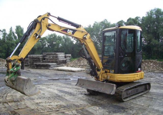 トミカ CAT 303 CR CATERPILLAR レア】非売品 トミカ CAT 303 CR