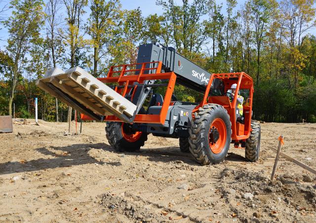 Skyjack SJ843 TH telehandler specs & dimensions (2016 - 2025