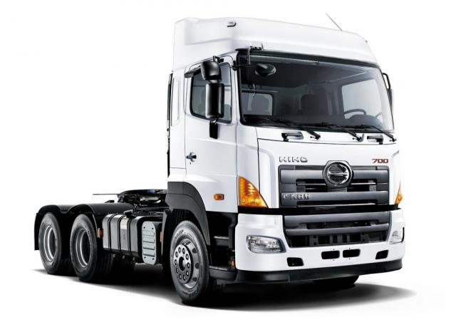 ケンクラフト HINO PROFIA SS SEMI TRACTOR 6x2 Hino 700 SR 1EKSA-LAD 6x2 (2018 - 2024) Truck Specs & Dimensions