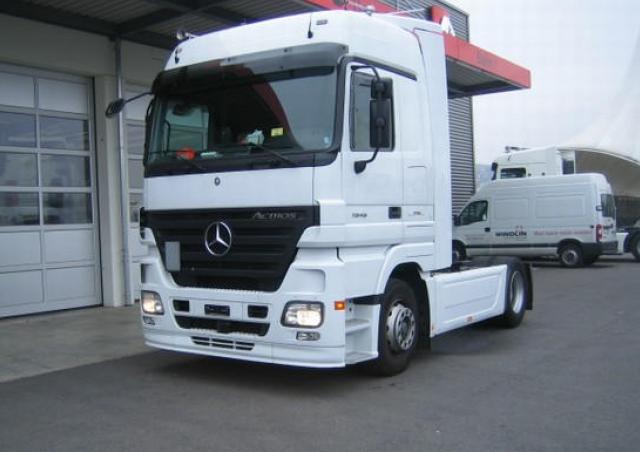 Mercedes-Benz Actros 1846 LS 4x2 (2002 - 2011) Truck Specs