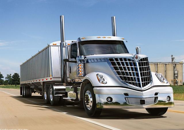 International LoneStar 132 Sky-Rise Sleeper Cummins X15 (2008