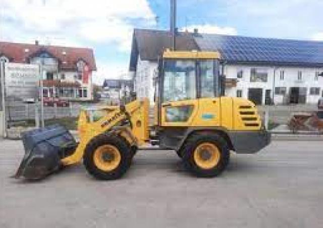 Kawasaki 70 Z-V Wheel Loader Specs & Dimensions (2001 - 2005