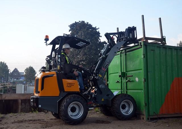 Giant D 337 T X-TRA Wheel Loader Specs & Dimensions (2017 - 2019