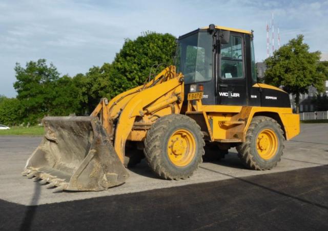 ルル Zeppelin ZLS 80 Wheel Loader Specs & Dimensions (1997 - 2001