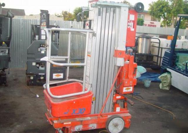 wheeled-vertical-mast-work-