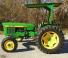 John Deere 820