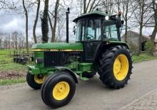 2WD Tractors John Deere 2250