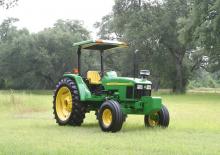 2WD Tractors John Deere 5615 F Std