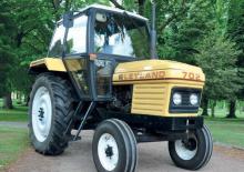 2WD Tractors Leyland 702