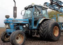 2WD Tractors Ford-NH 7810