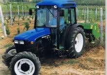 2WD Tractors New Holland TN 70