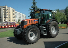4WD Tractors Terrion ATM 4160