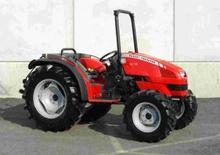 4WD Tractors Massey Ferguson MF 2415