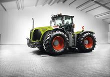 4WD Tractors Claas Xerion 3300 Trac
