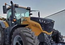 4WD Tractors Challenger 1050