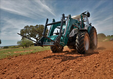 4WD Tractors Arbos 5130
