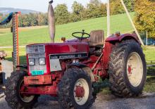 4WD Tractors International Harvester 533