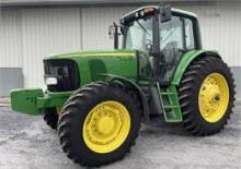 4WD Tractors John Deere 7220