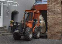 4WD Tractors Holder A 550