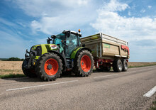 4WD Tractors Claas Arion 440