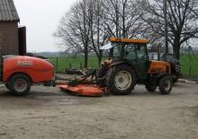 4WD Tractors Renault Dionis 140