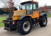 4WD Tractors JCB Fastrac 135 T 65