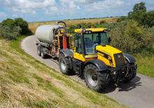 4WD Tractors JCB Fastrac 3185-80 A
