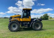 4WD Tractors JCB Fastrac 3190-80 Plus