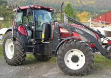 4WD Tractors Valtra XM 150