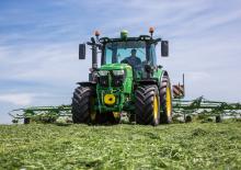 4WD Tractors John Deere 6130R