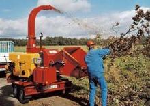 Ahşap parçalayıcılar Dücker HM 250