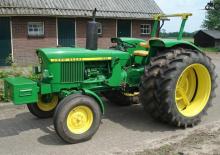 Arka tekerlekli traktörler John Deere 1120