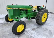 Arka tekerlekli traktörler John Deere 2640