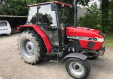 Arka tekerlekli traktörler Case IH 3210