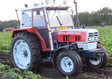 Arka tekerlekli traktörler Steyr 8065 S