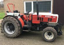 Arka tekerlekli traktörler Steyr 8085 S
