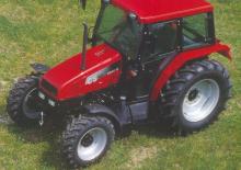 Arka tekerlekli traktörler Case IH CS 48 C Basis