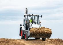 Backhoe Loaders Bobcat B900