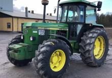 Belediye traktörleri John Deere 3640