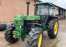 Belediye traktörleri John Deere 3650