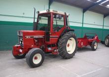 Arka tekerlekli traktörler International Harvester 885